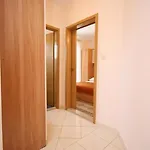 With A Parking Space - 6720 Apartamento