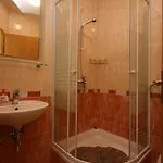 With A Parking Space - 6720 Apartamento Makarska