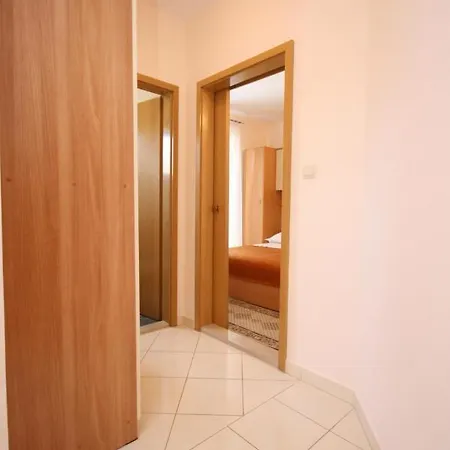 With A Parking Space - 6720 Apartman